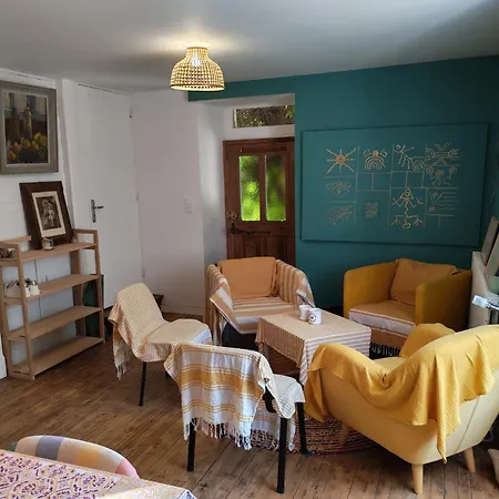 La Maison Du Grand Mas Frühstückspension Mouret